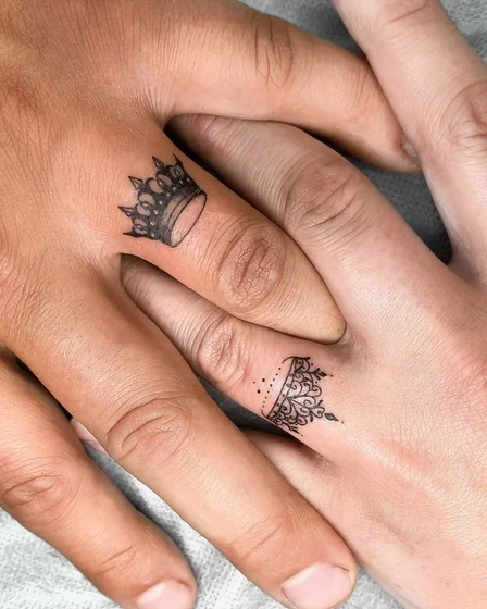 Fine Line minimalist crown and ring tattoo idea for men and women.