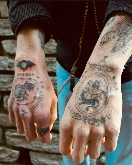 Patchwork Ignorant style Skull, Warrior, Dragon, Rat tattoo for men on hands