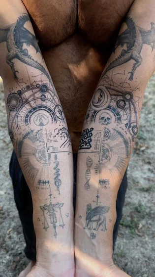Desenho técnico de tatuagem geométrica de linha fina de crânio de dragão para homens